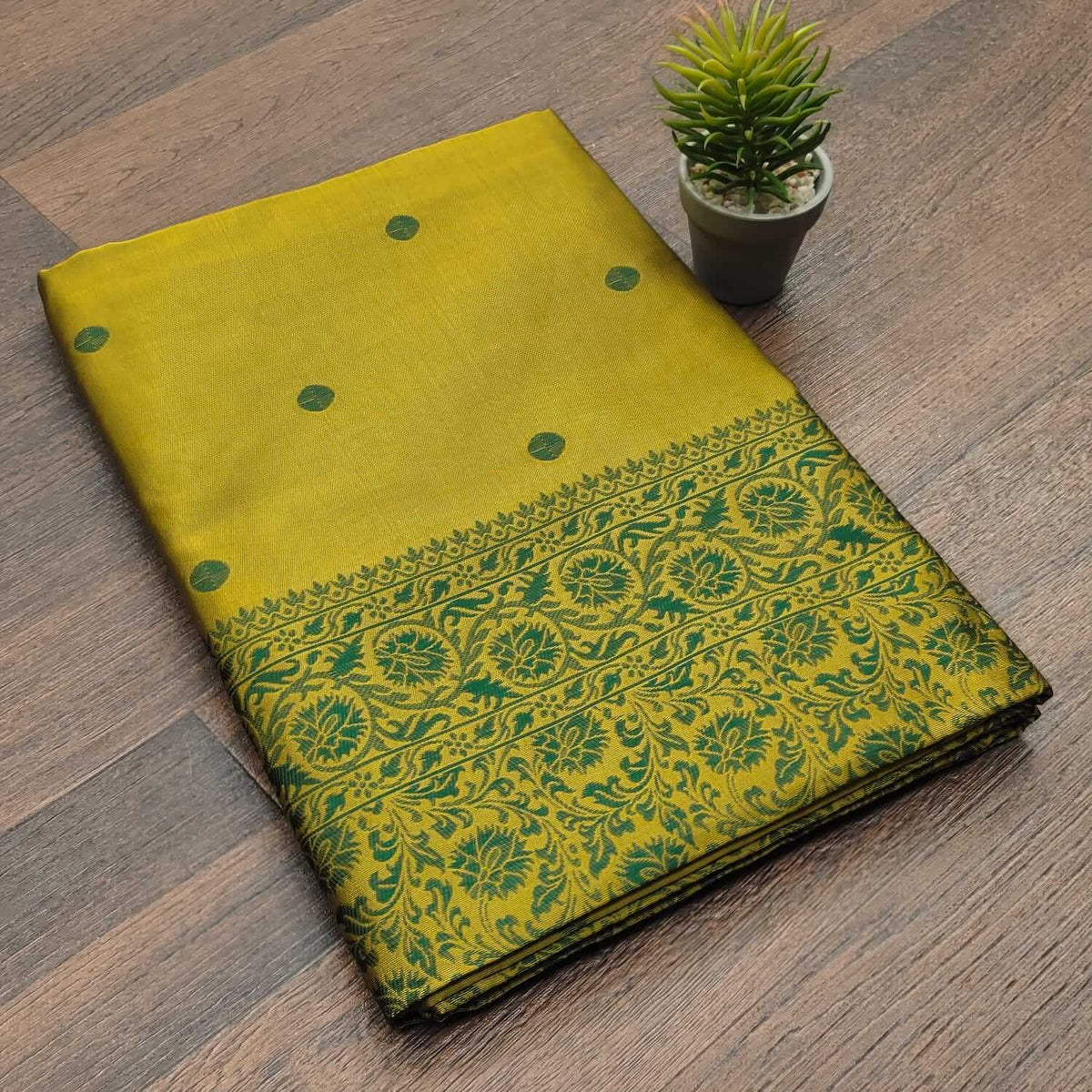 Lichi Silk Soft Saree 127
