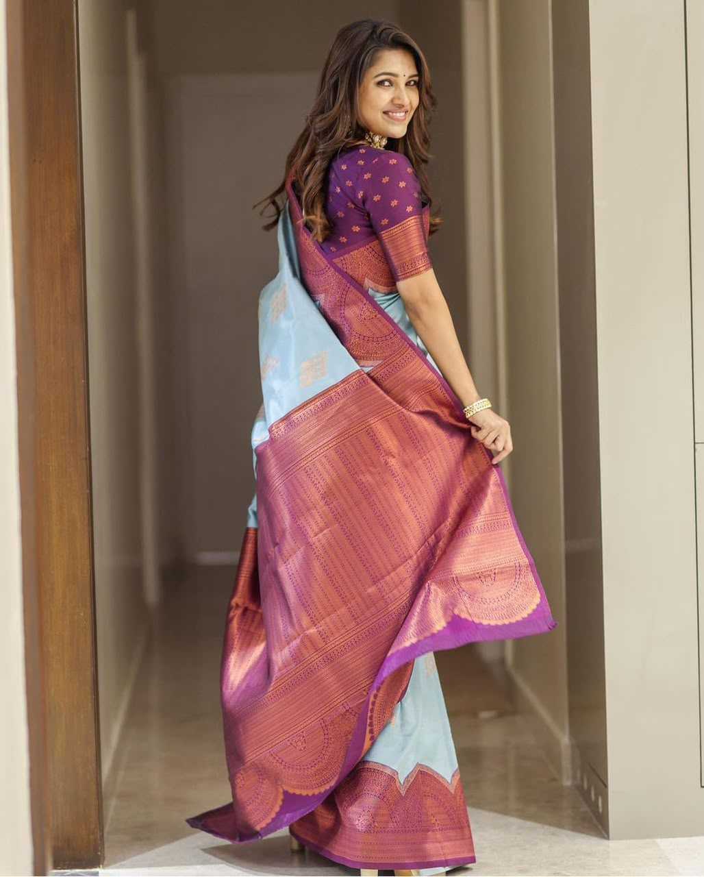 Lichi Silk Jacquard Saree