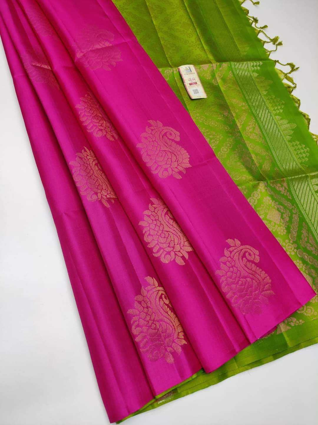 Lichi Silk Jacquard Saree in Hot Pink
