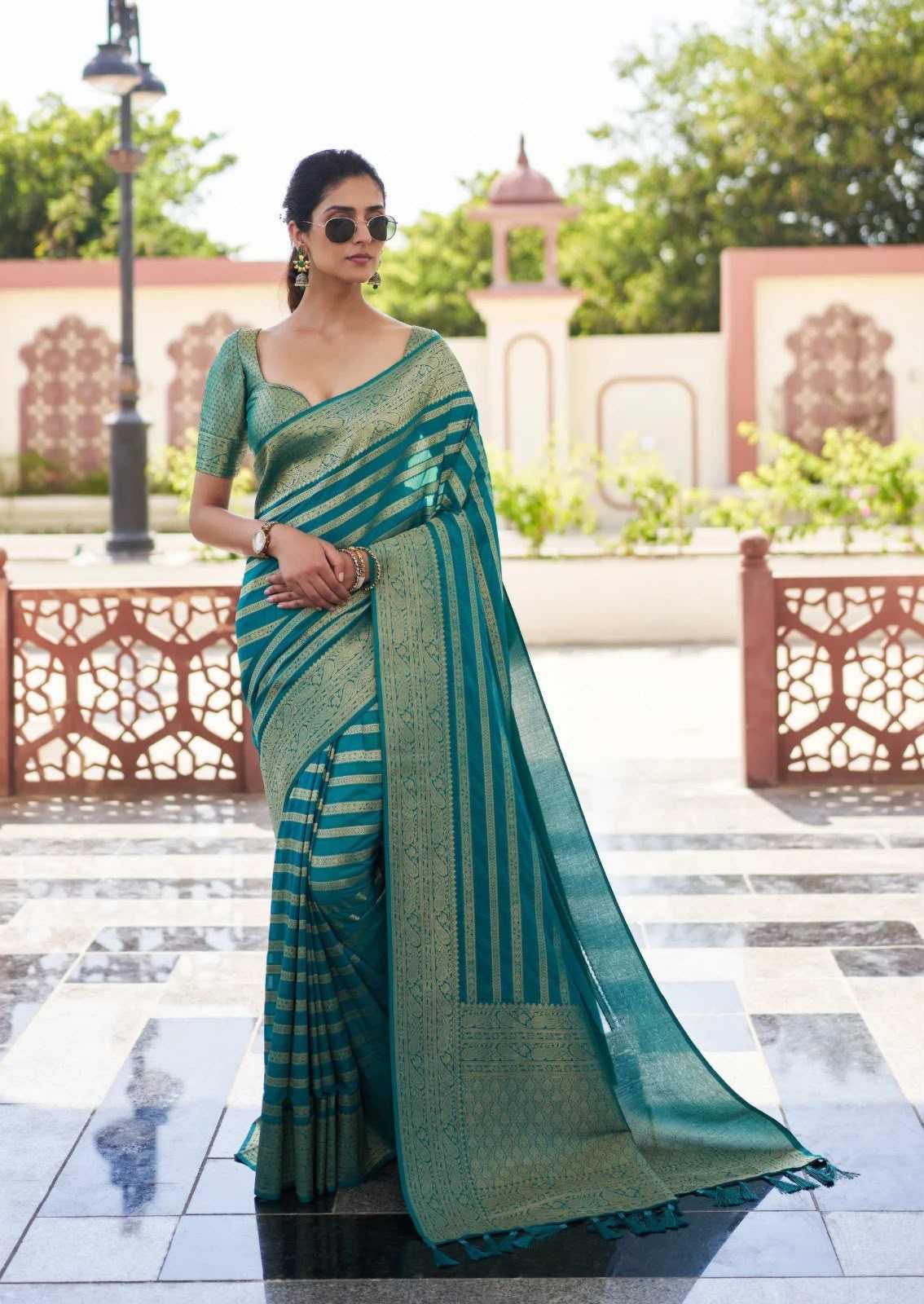 Lichi Silk Designer Saree in Pink