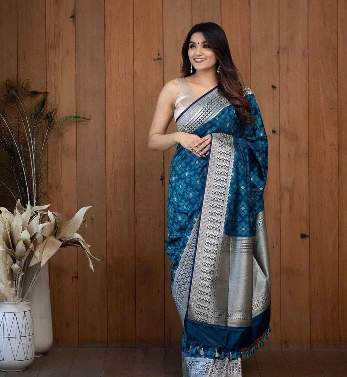 Lichi Silk Soft Saree 258