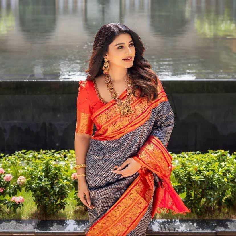 Lichi Silk Designer Saree 274