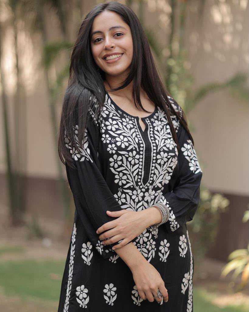 Rayon Kurti