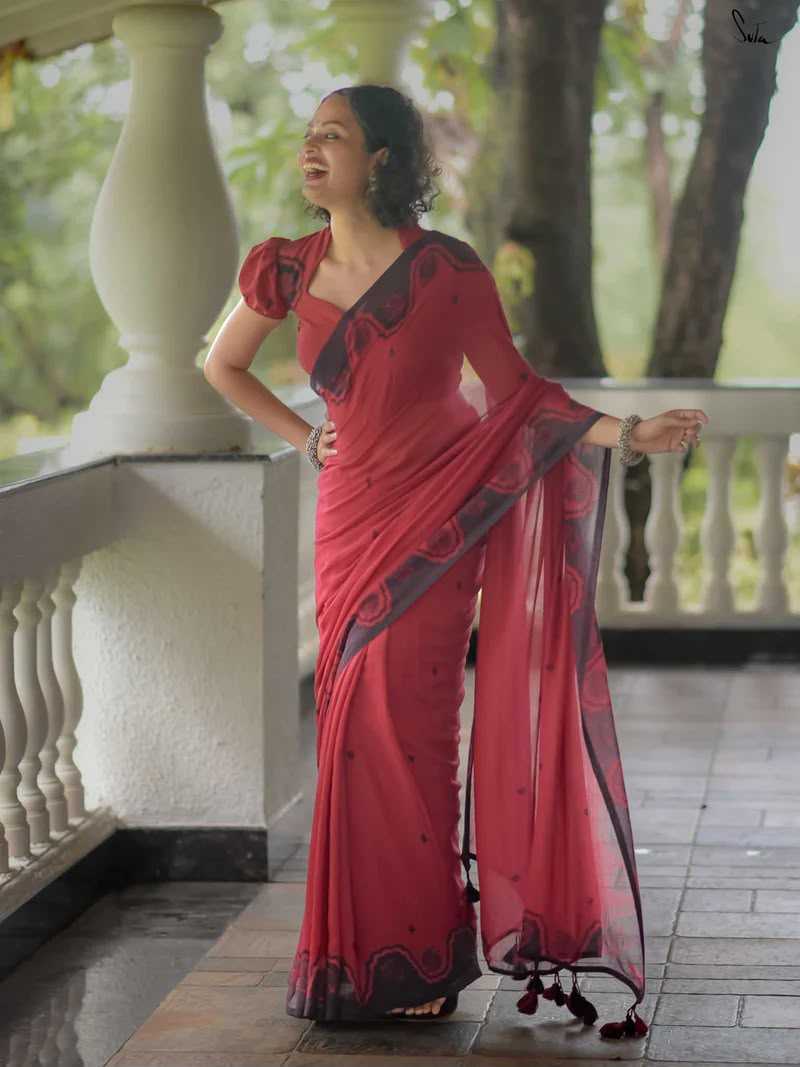 Cotton Printed Saree in Red