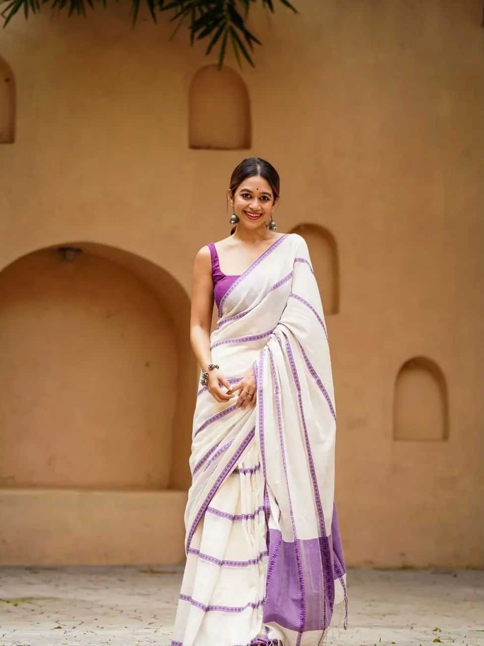 Cotton Printed Saree in Dark Green