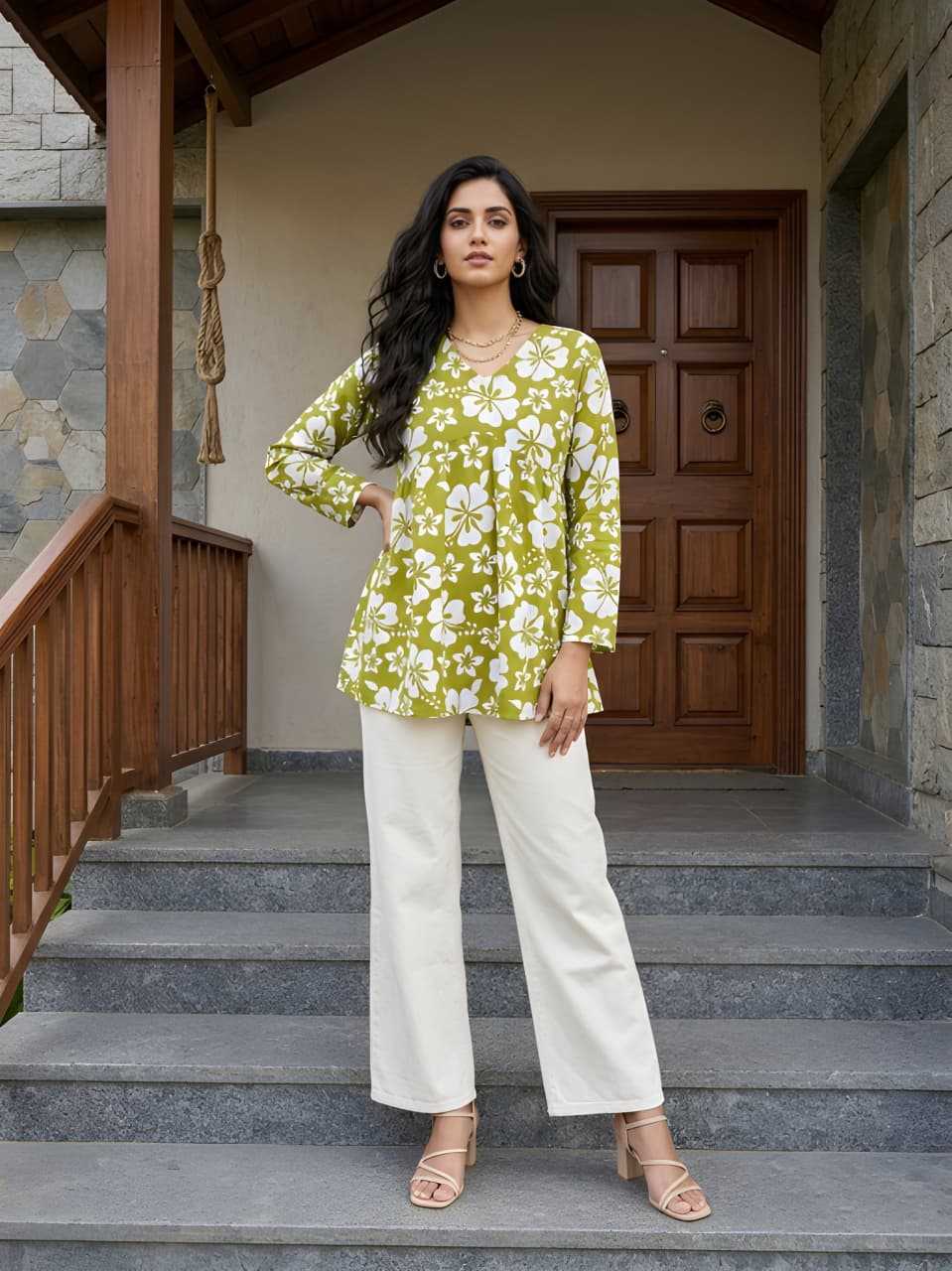 Cotton Printed Kurti in White-Perrot Top