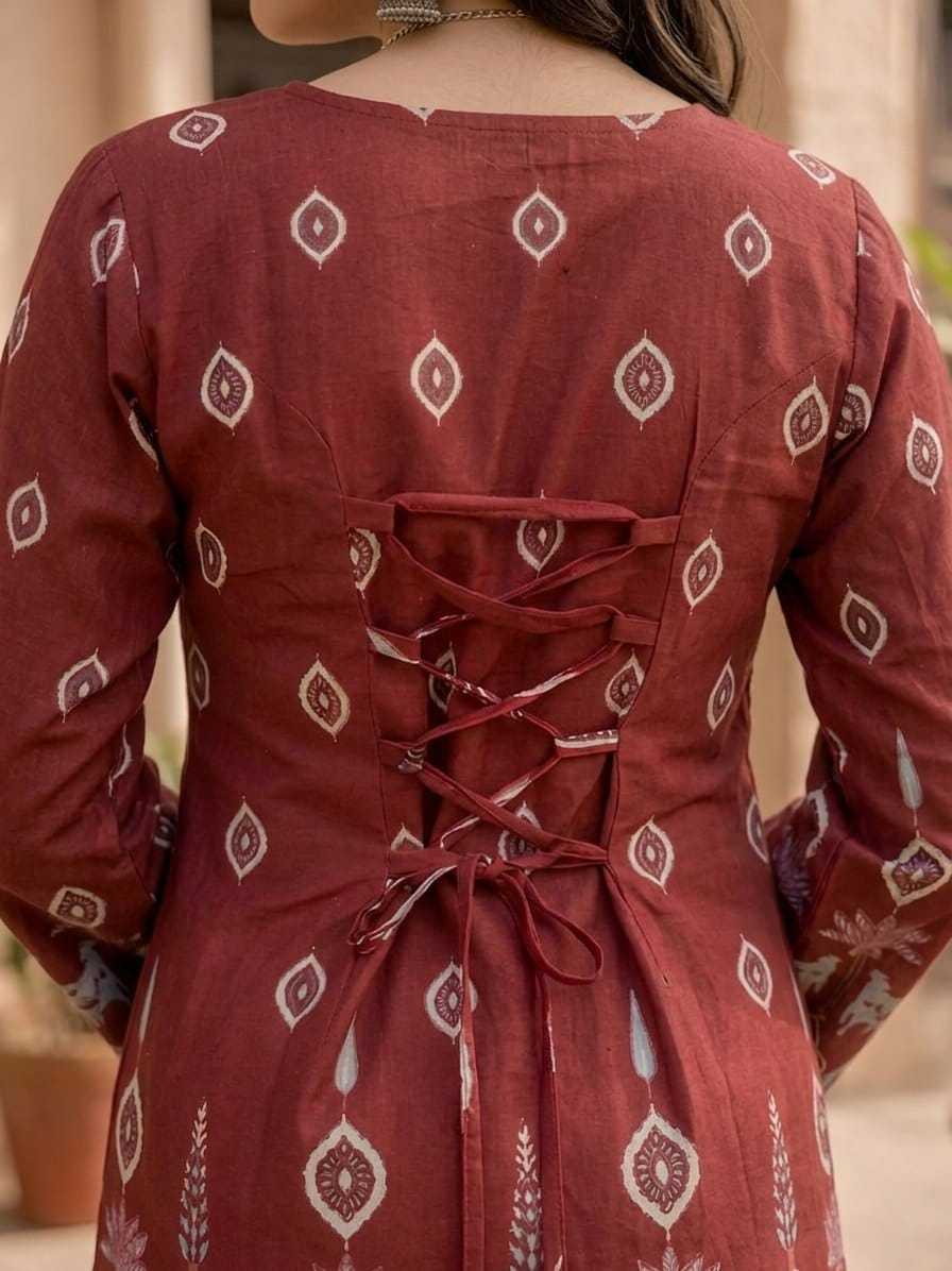 Cotton Printed Kurti in Maroon Top