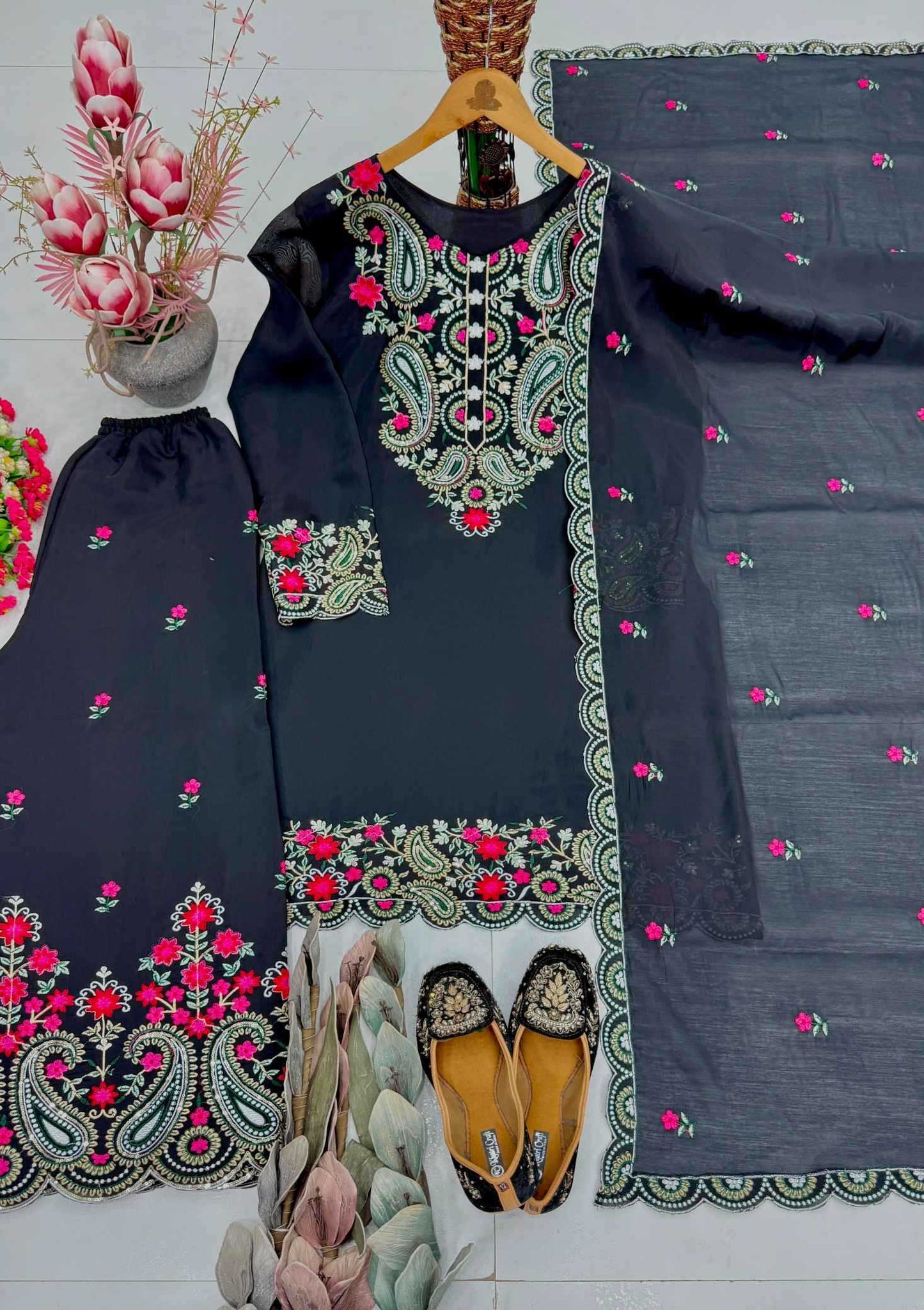 Embroidery Suit