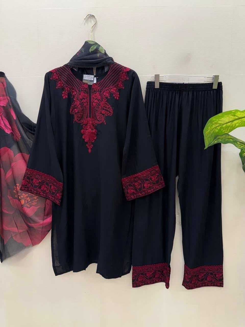 Heavy Roman Silk Embroidery Suit