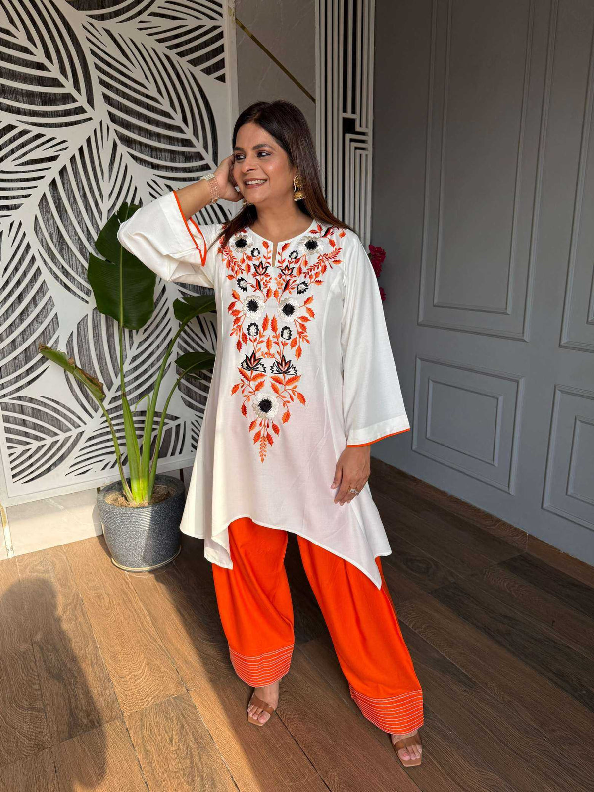 Crepe Embroidery Suit in Rani