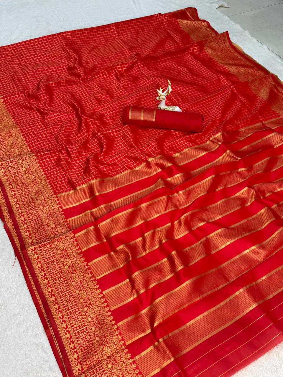 Lichi Silk Banarasi Saree 1082