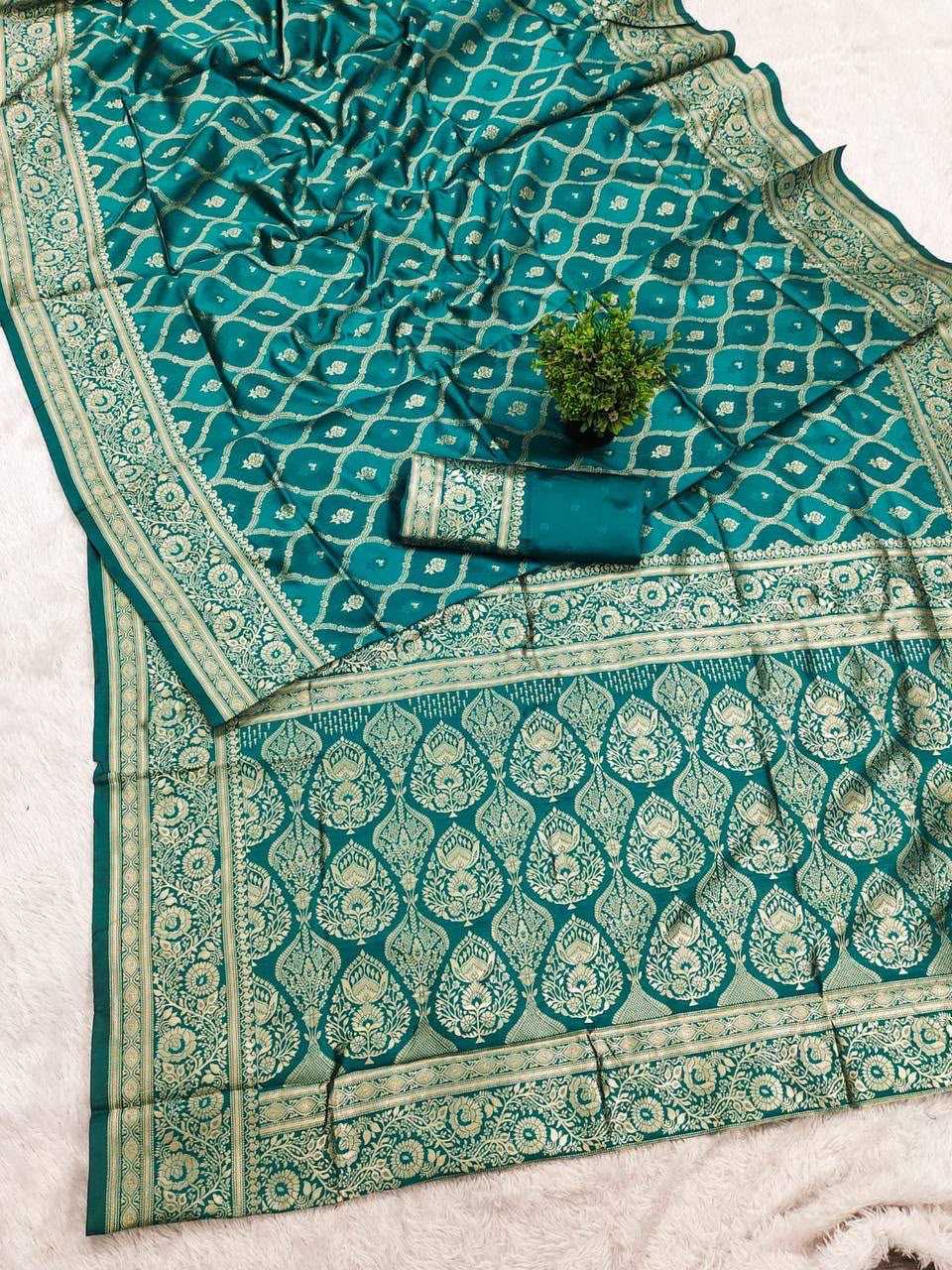 Lichi Silk Banarasi Saree in Violet