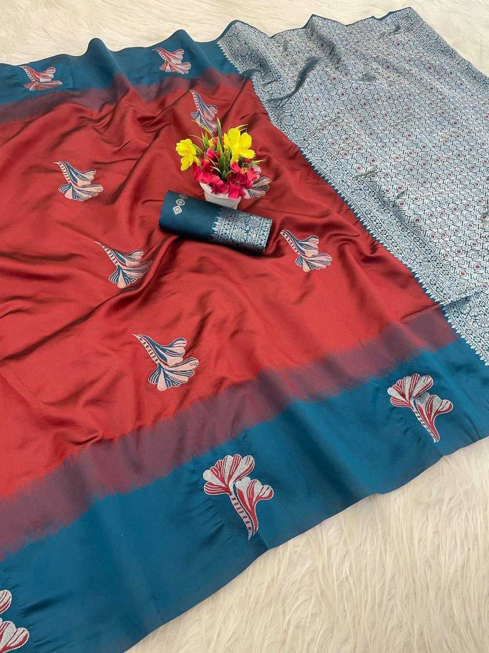 Banarasi Soft Silk Saree in Light Green