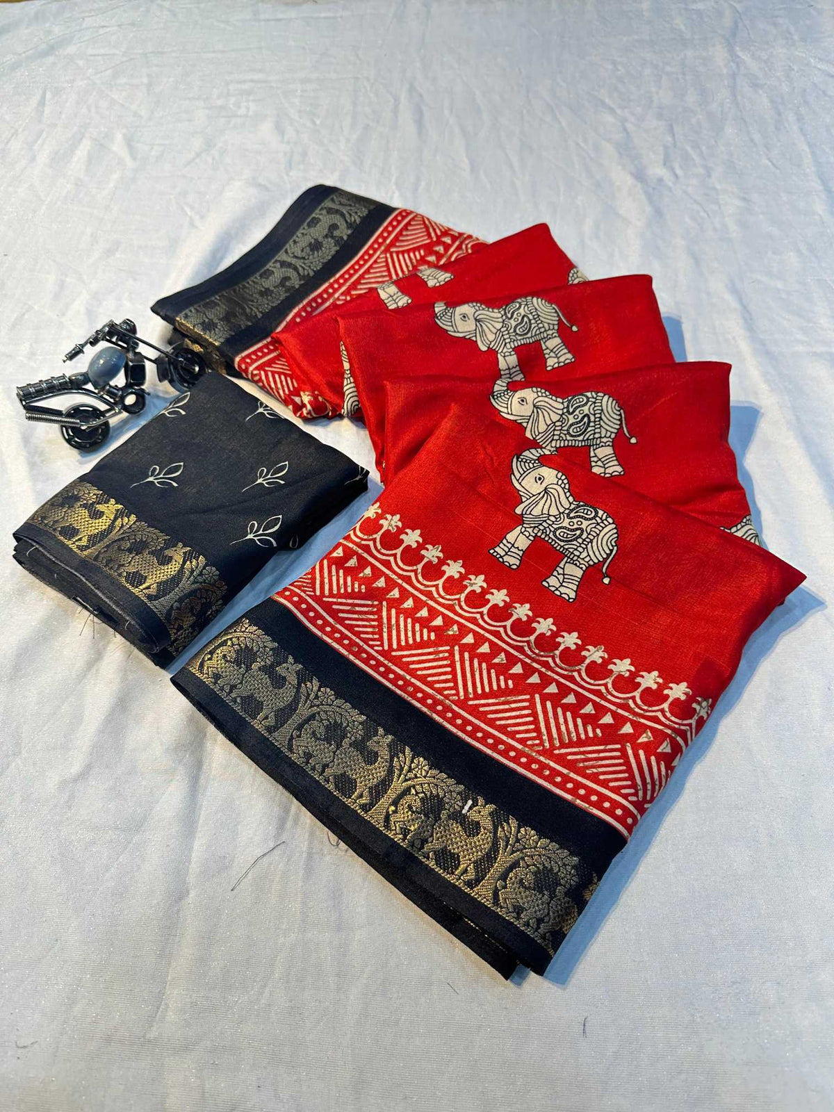 Janhvi Dola Silk Saree