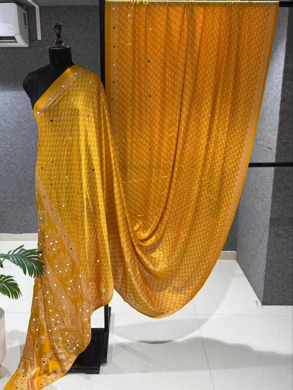 Gajji Silk Mirror Work Saree
