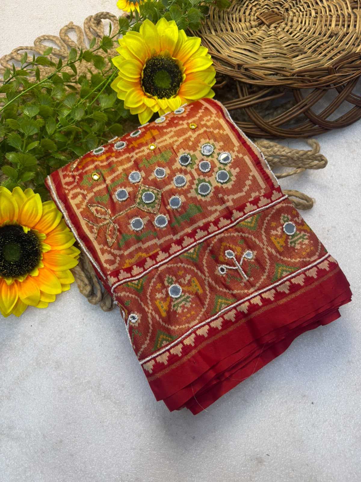 Chhaya Banarasi Soft Silk Saree
