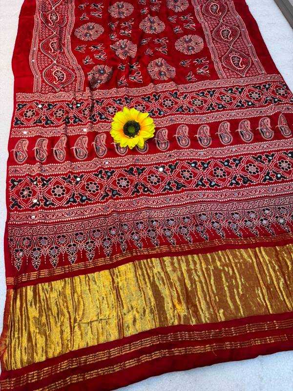 Devamayi Gajji Silk Modal Saree