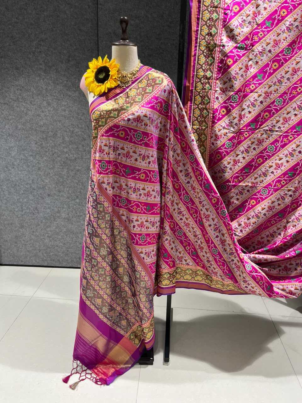 Devashree Banarasi Soft Silk Traditional Saree