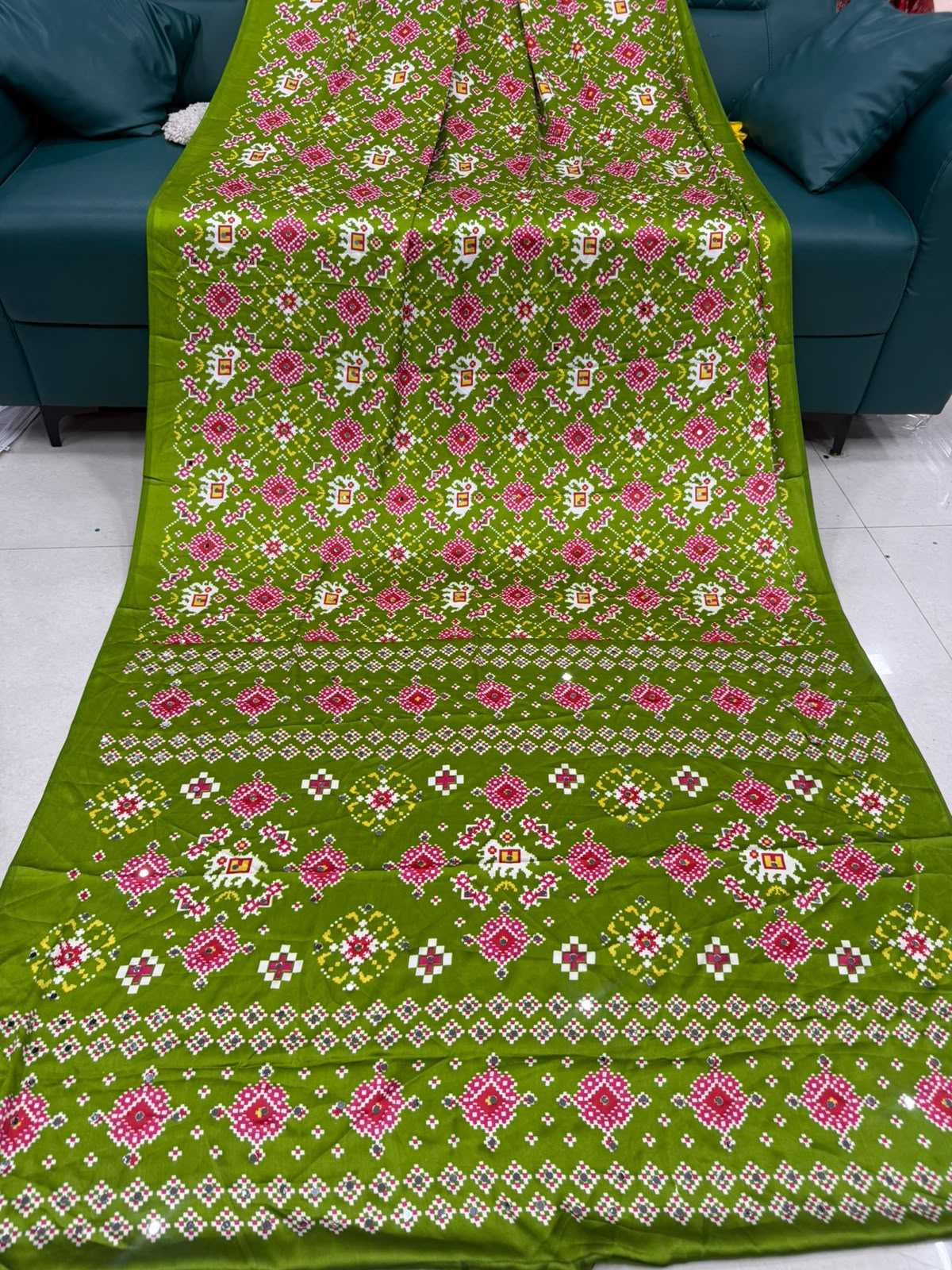 Gajji Silk Mirror Work Saree