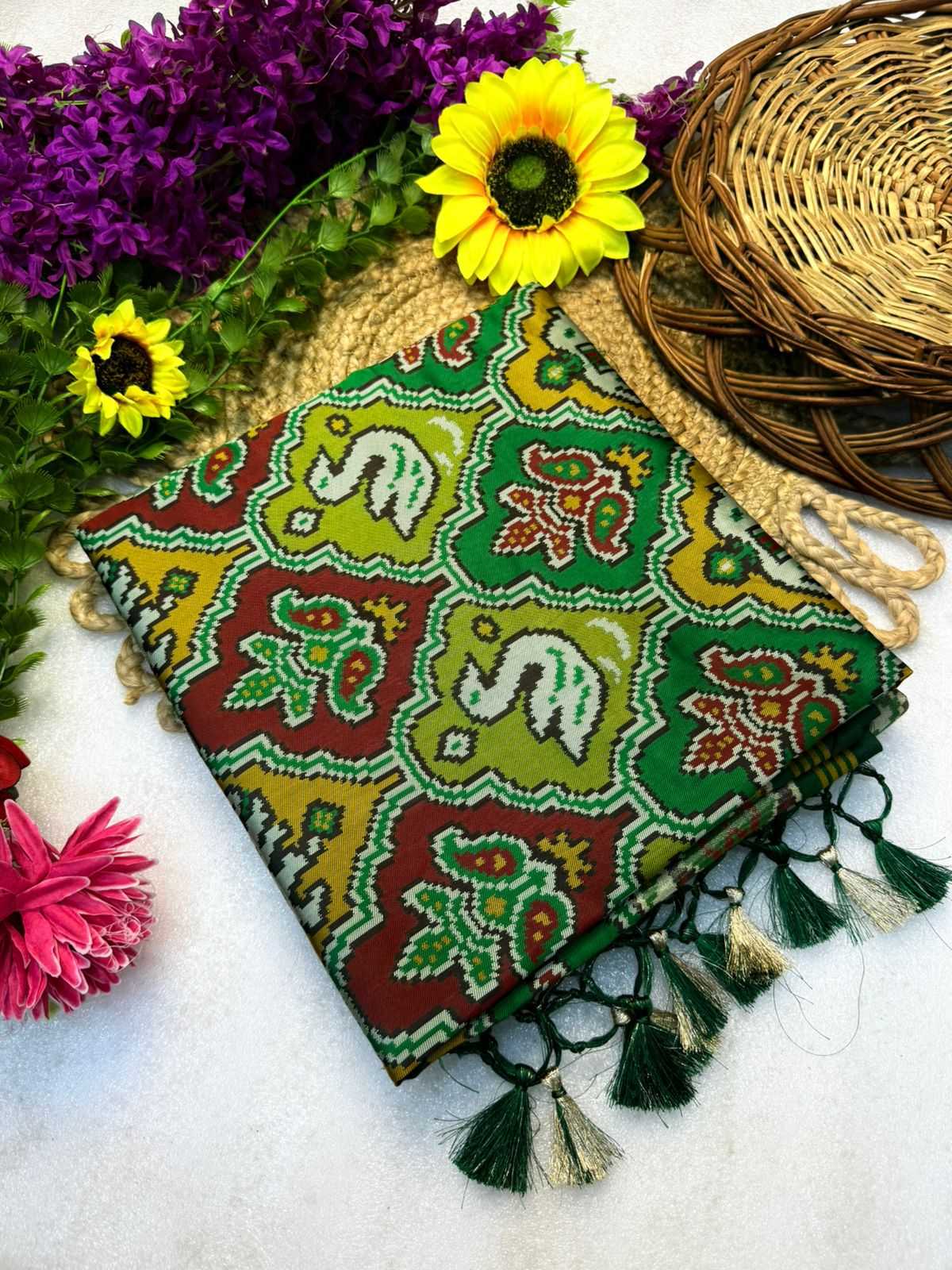 Mayukhi Banarasi Soft Silk Saree