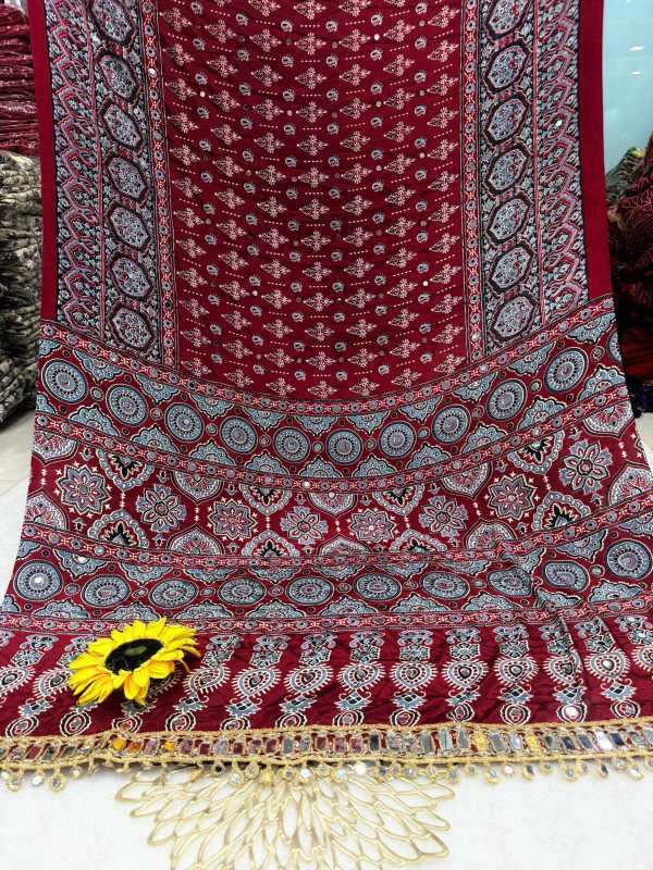 Gajji Silk Lace Border Saree