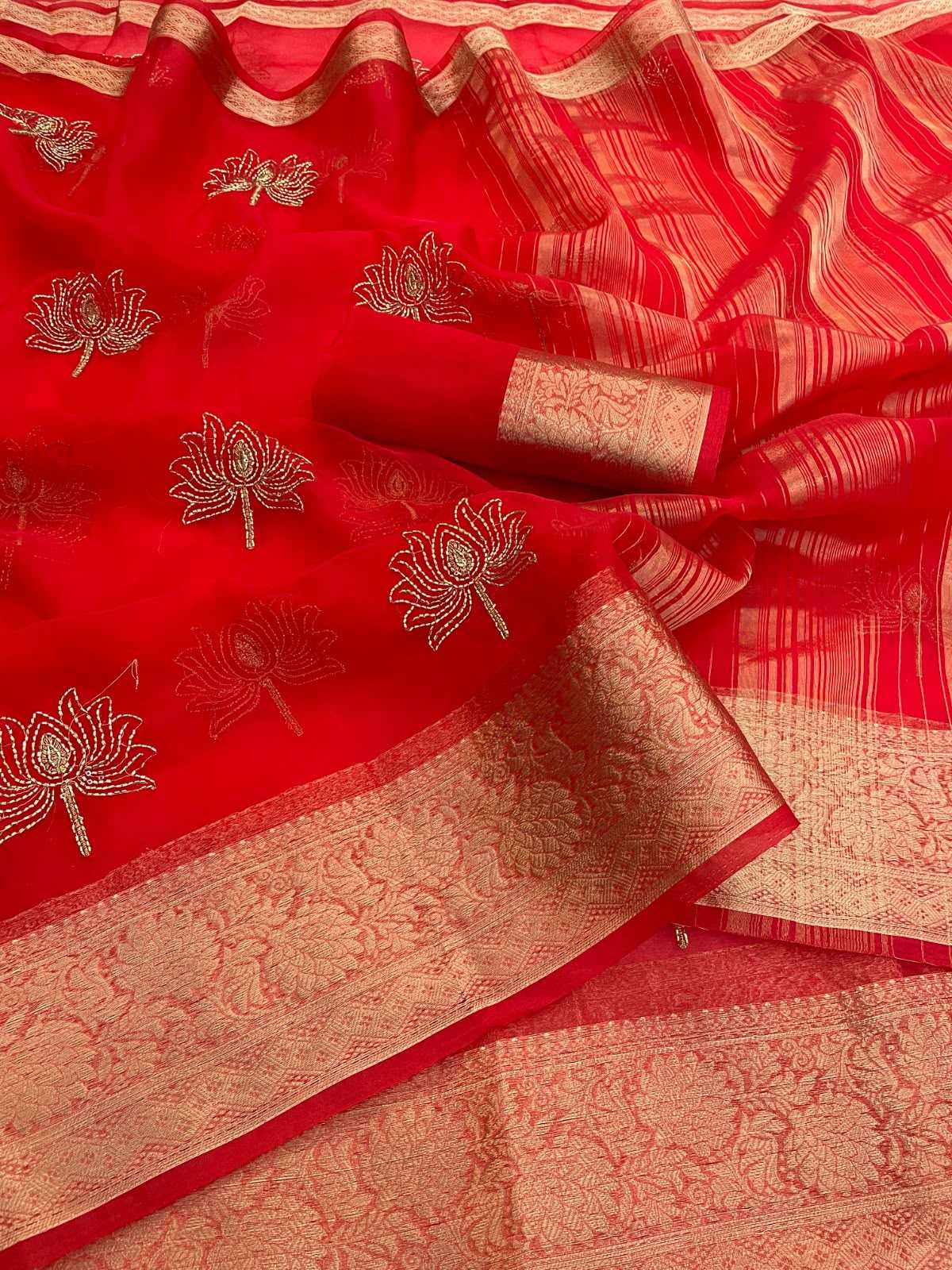 Val Kamal Jacquard Sequence Saree
