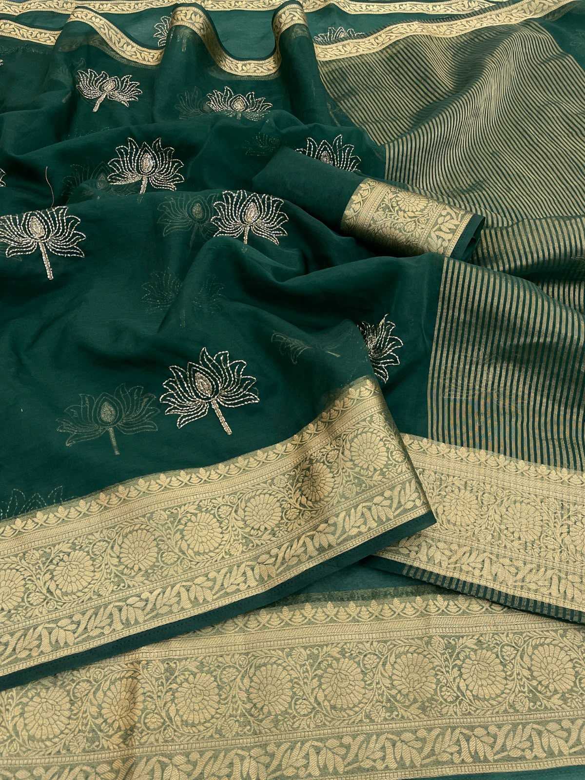 Val Kamal Jacquard Sequence Saree