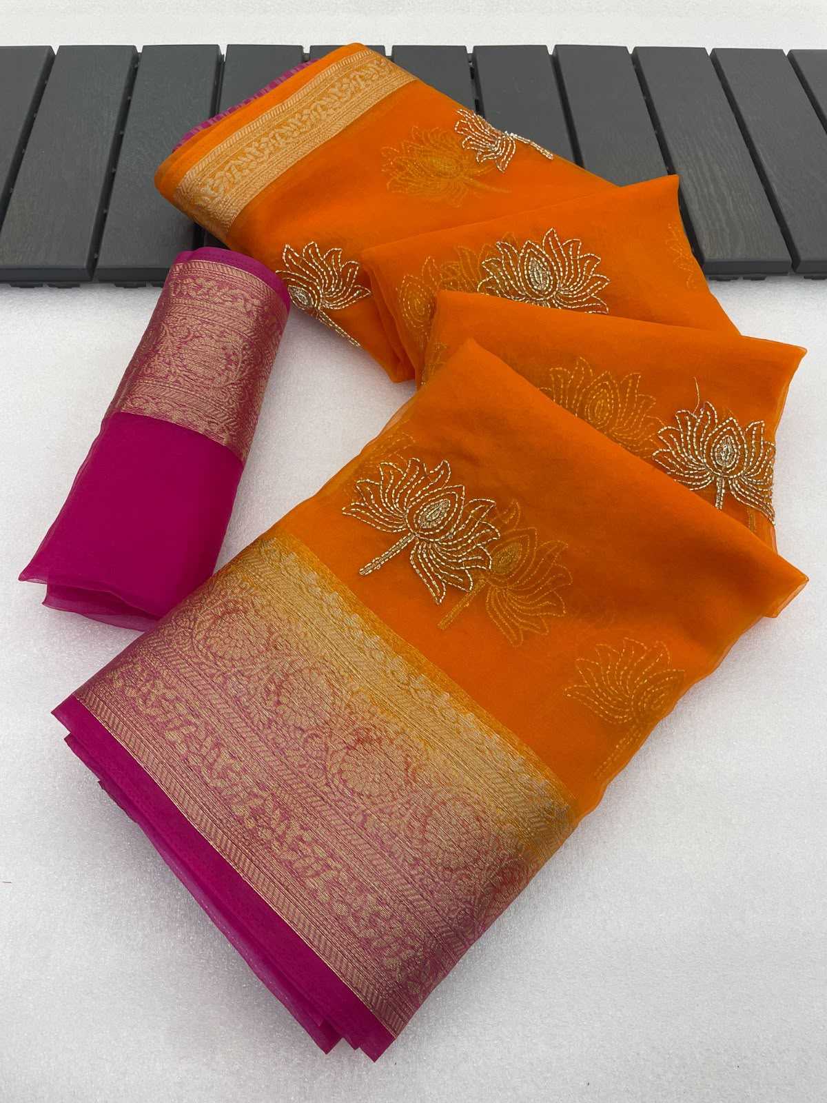 Val Kamal Jacquard Sequence Saree