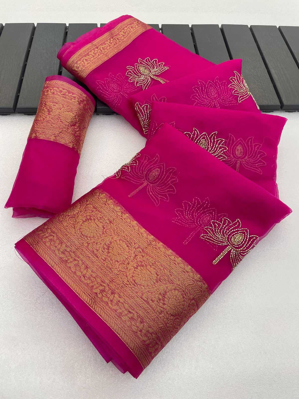 Val Kamal Jacquard Sequence Saree