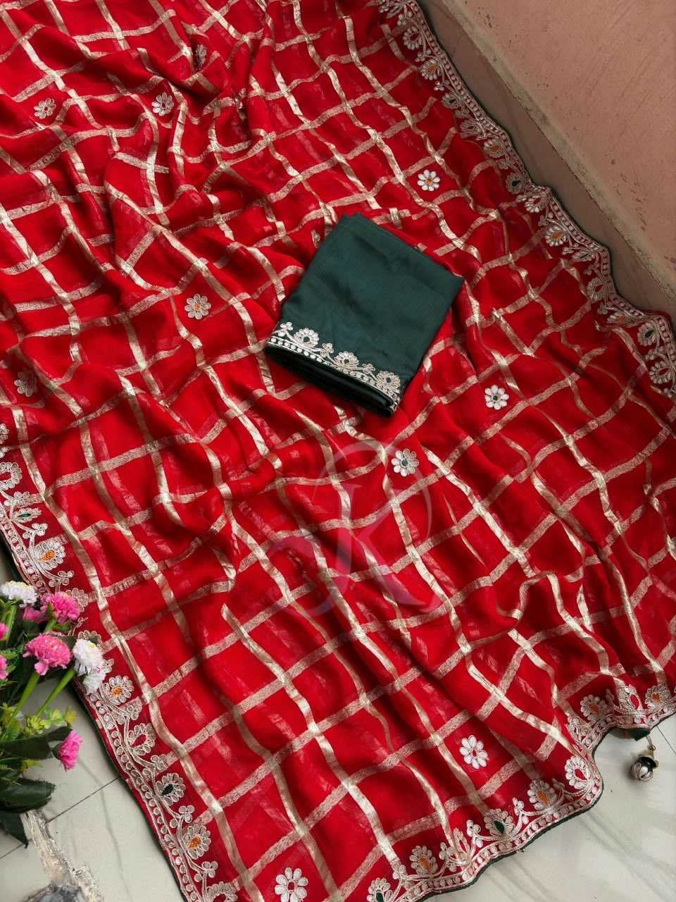 Viscose Georgette Saree in Rani