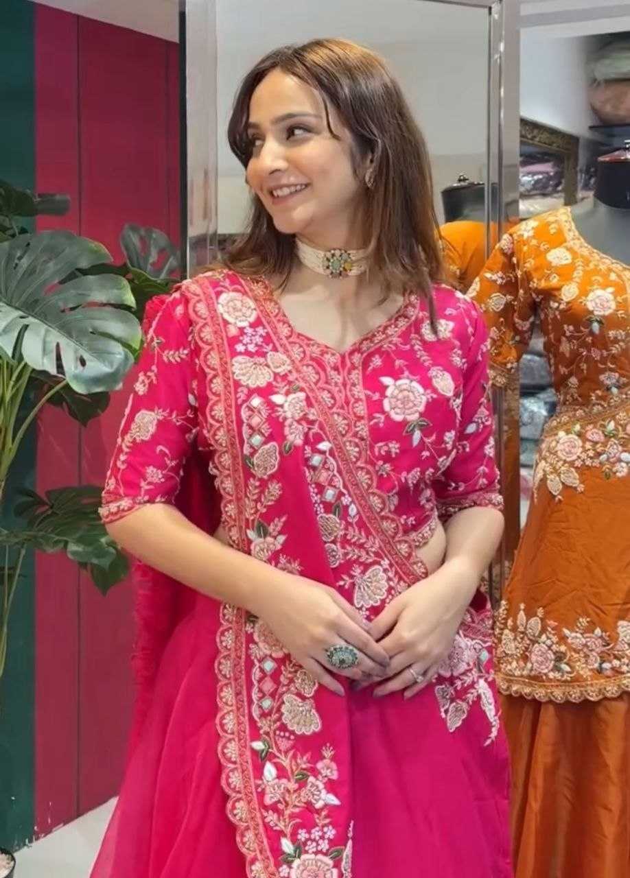 Crunchi Traditional Lehenga