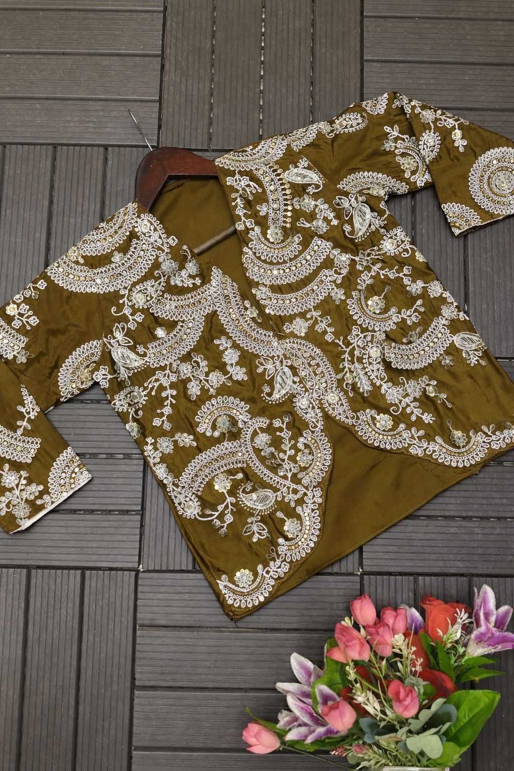 Chinon Ready To Wear Saree