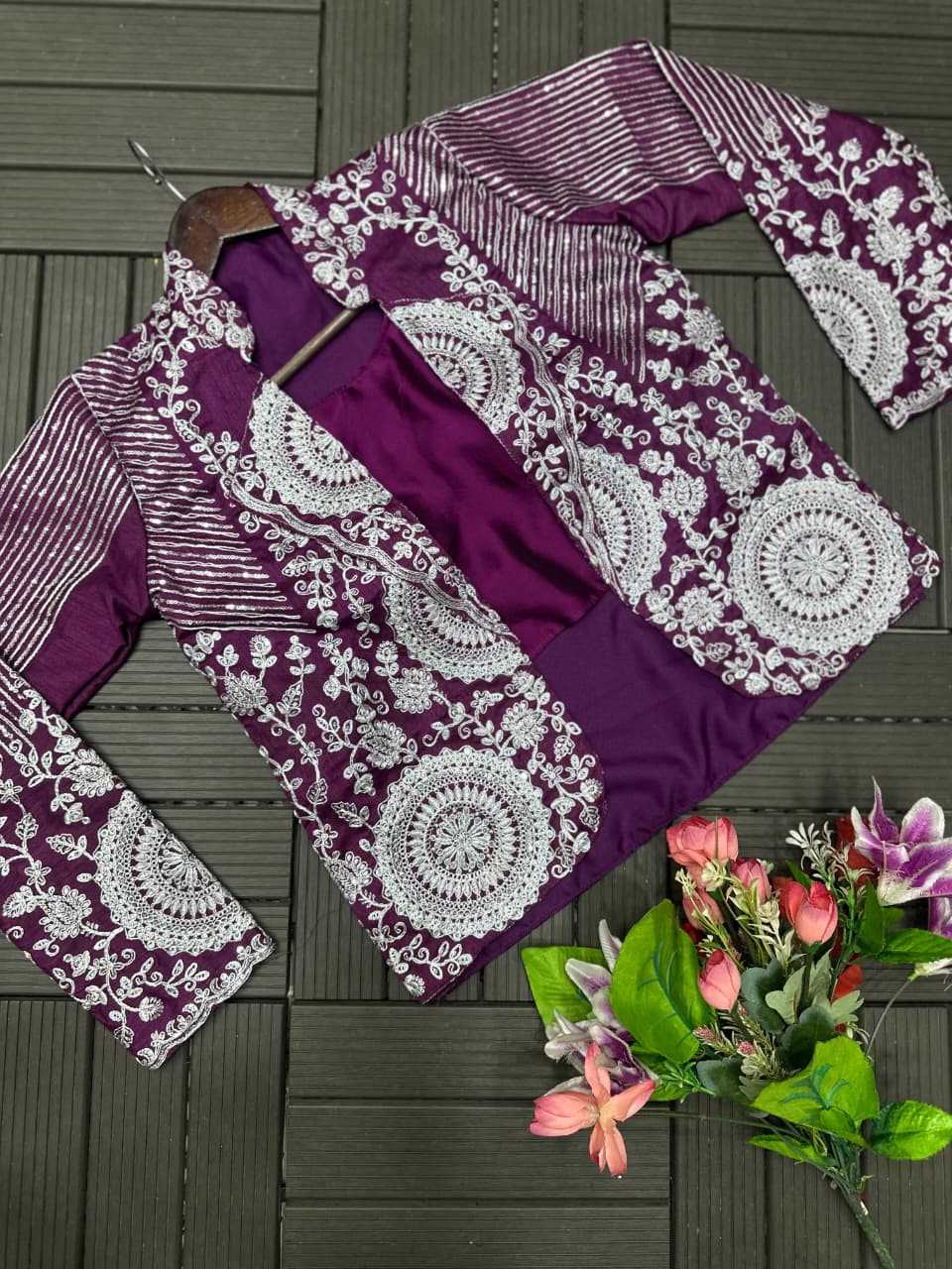 Rangoli Silk Ready To Wear Saree