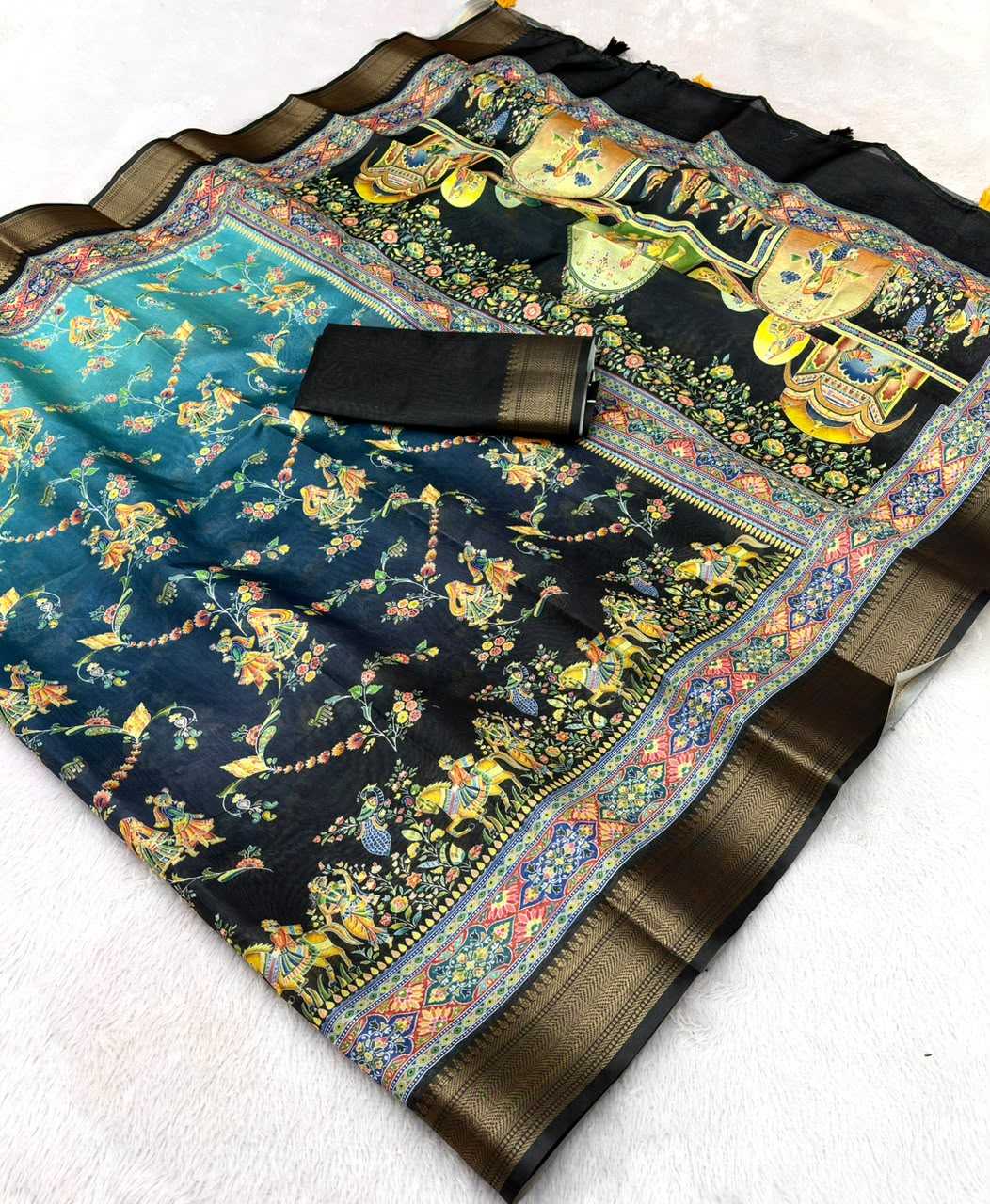 Aaradhya Dola Silk Saree