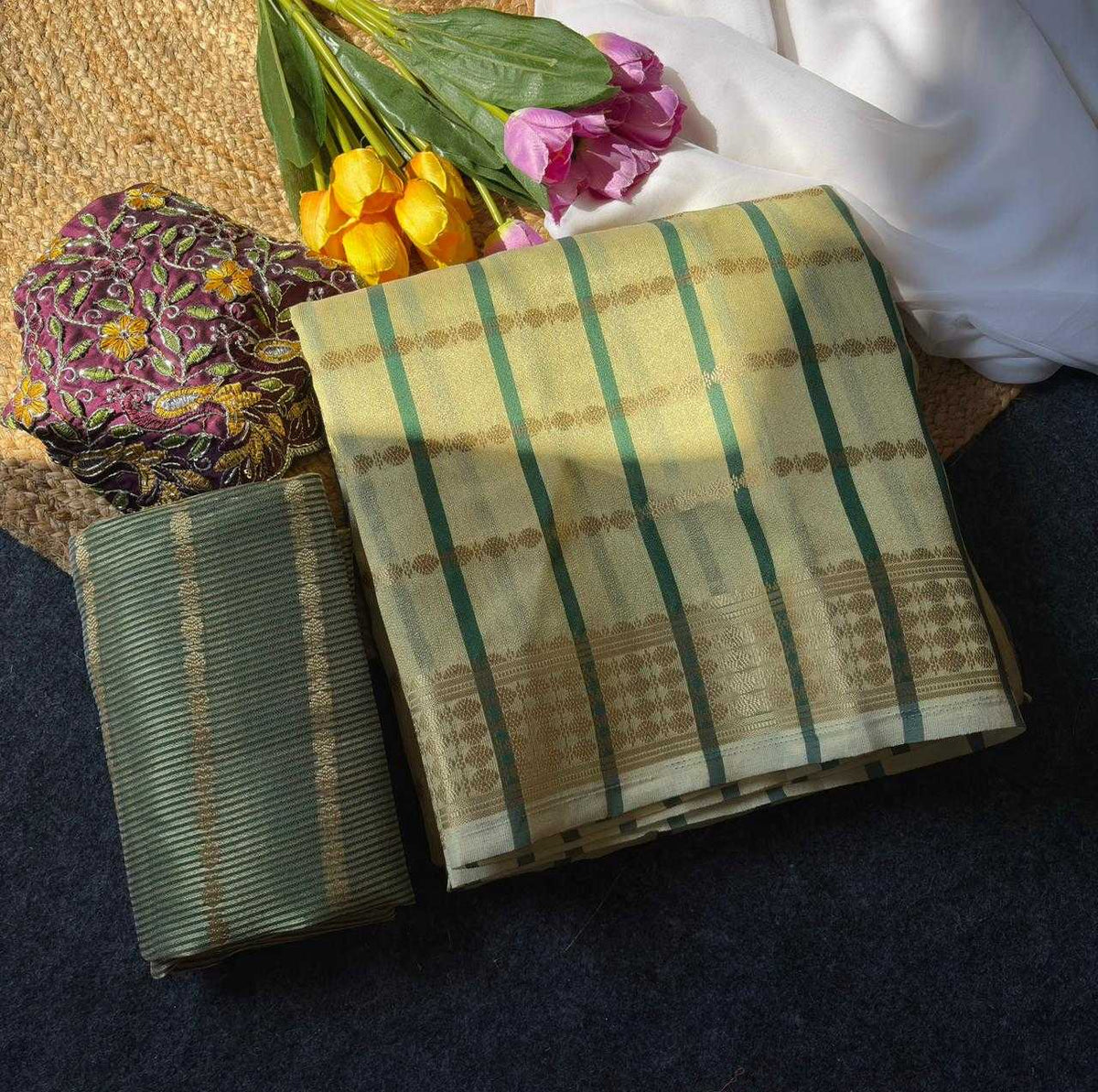 Aavya Tissue Designer Saree