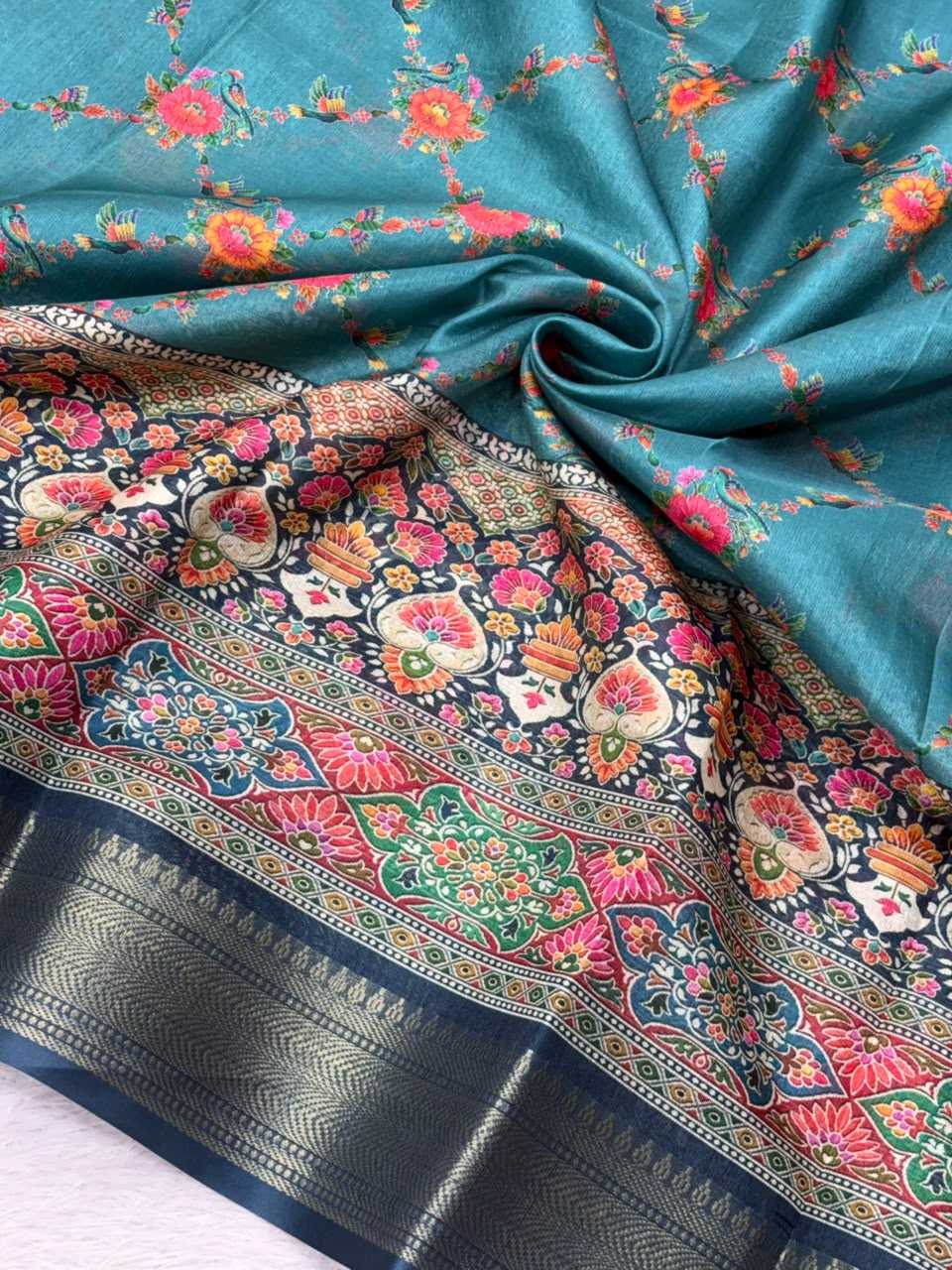 Kameshwari Dola Silk Saree