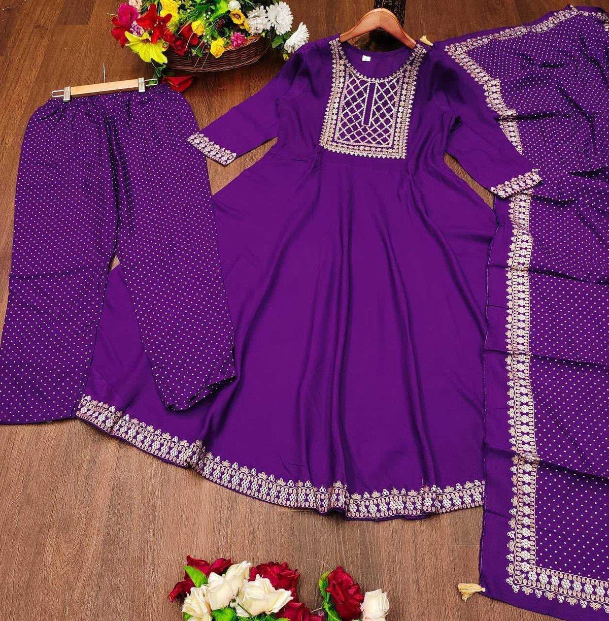 Aaradhya Rayon Ladies Suit