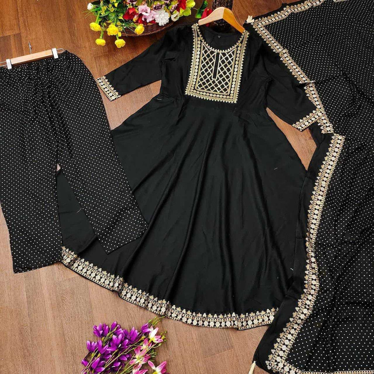 Aaradhya Rayon Ladies Suit