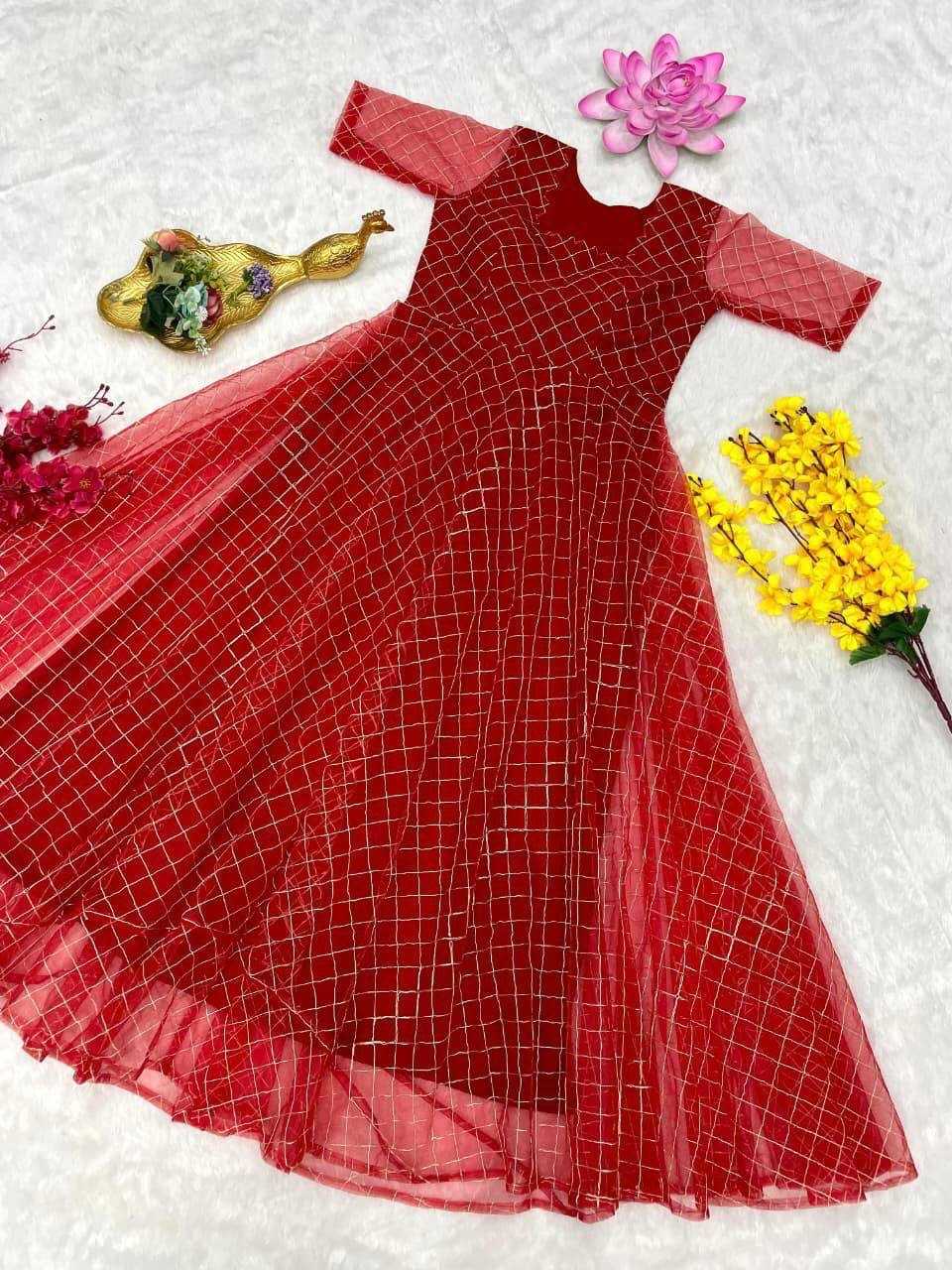 Dhanishta Net Fancy Gown