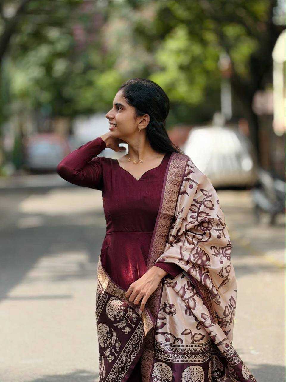 Dhrupada Vichitra Silk Anarkali Gown