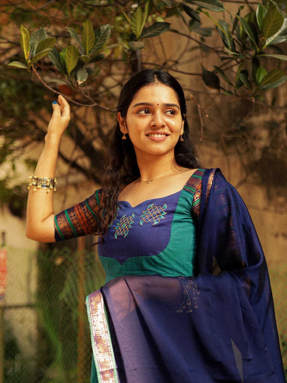 Diya Blooming Fancy Gown