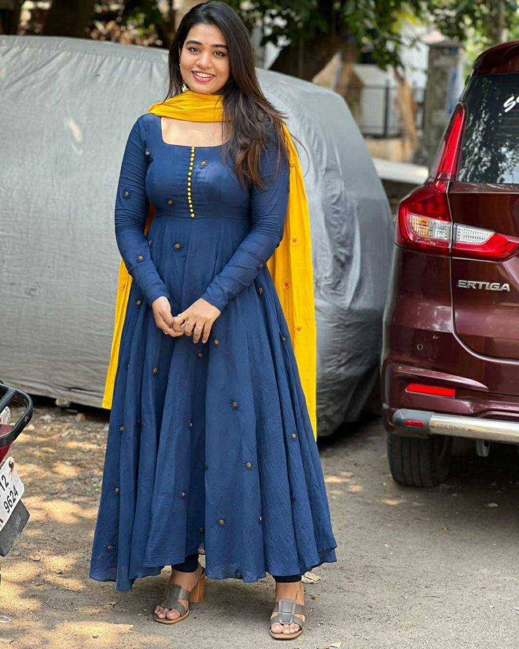 Keshini Georgette Embroidery Gown