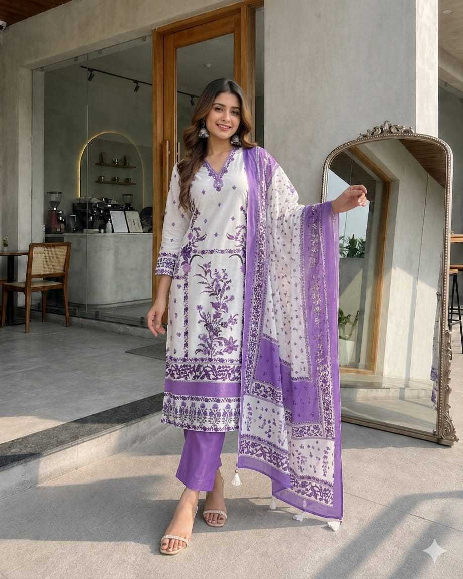 Embroidery Suit