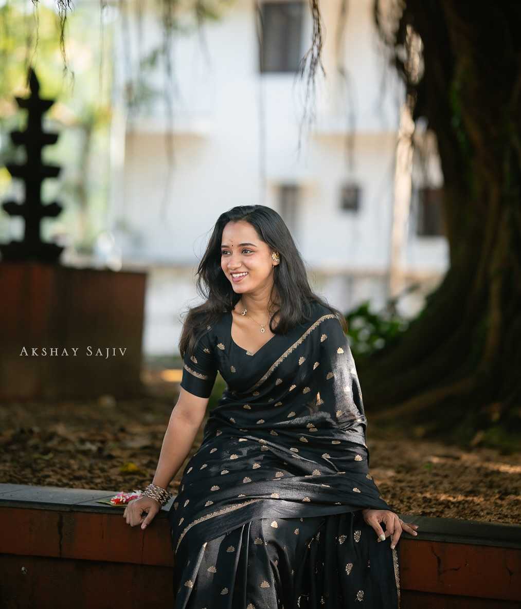 Butta Saree