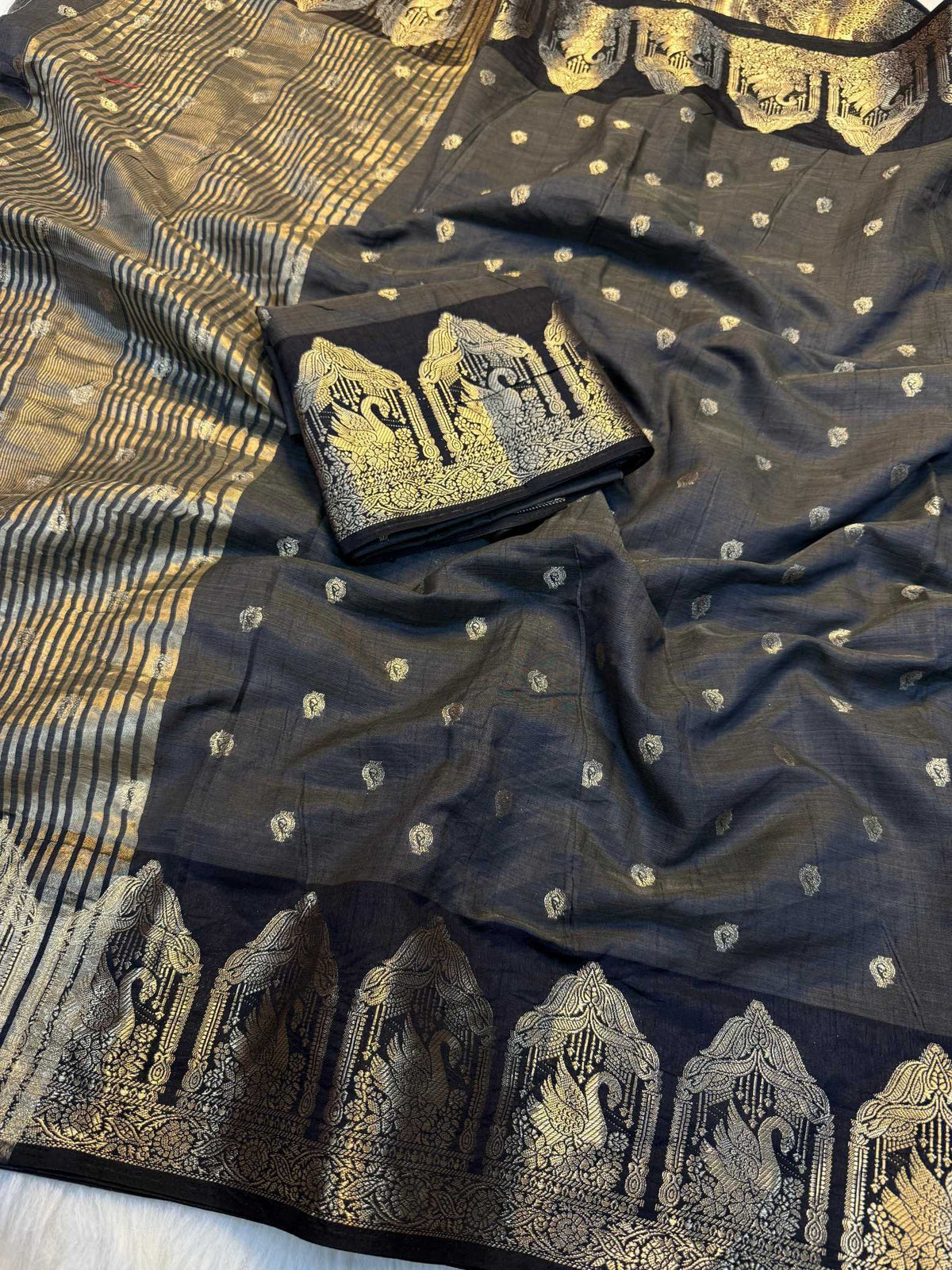 Hansika Tussar Silk Saree