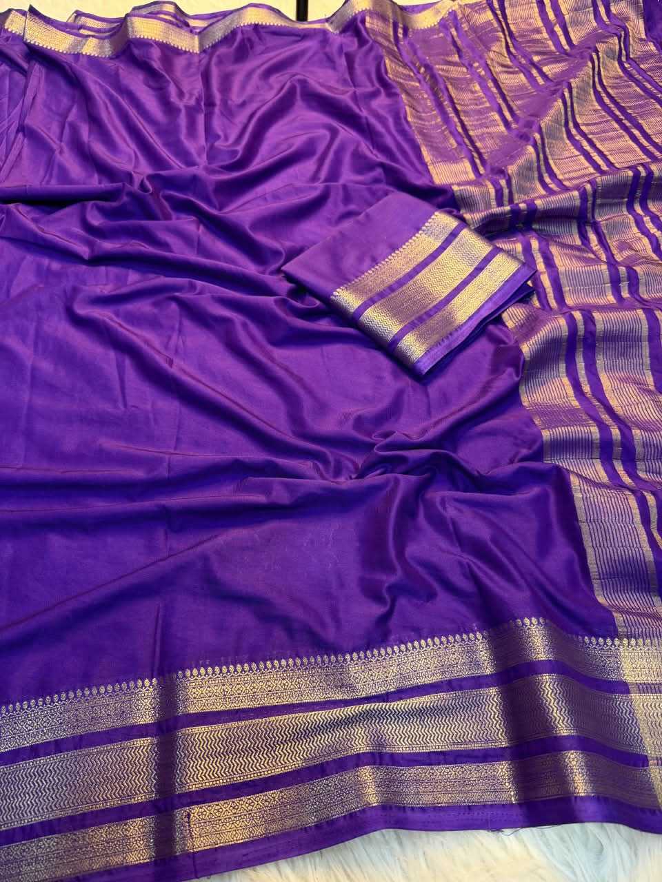 Ira Viscose Designer Saree