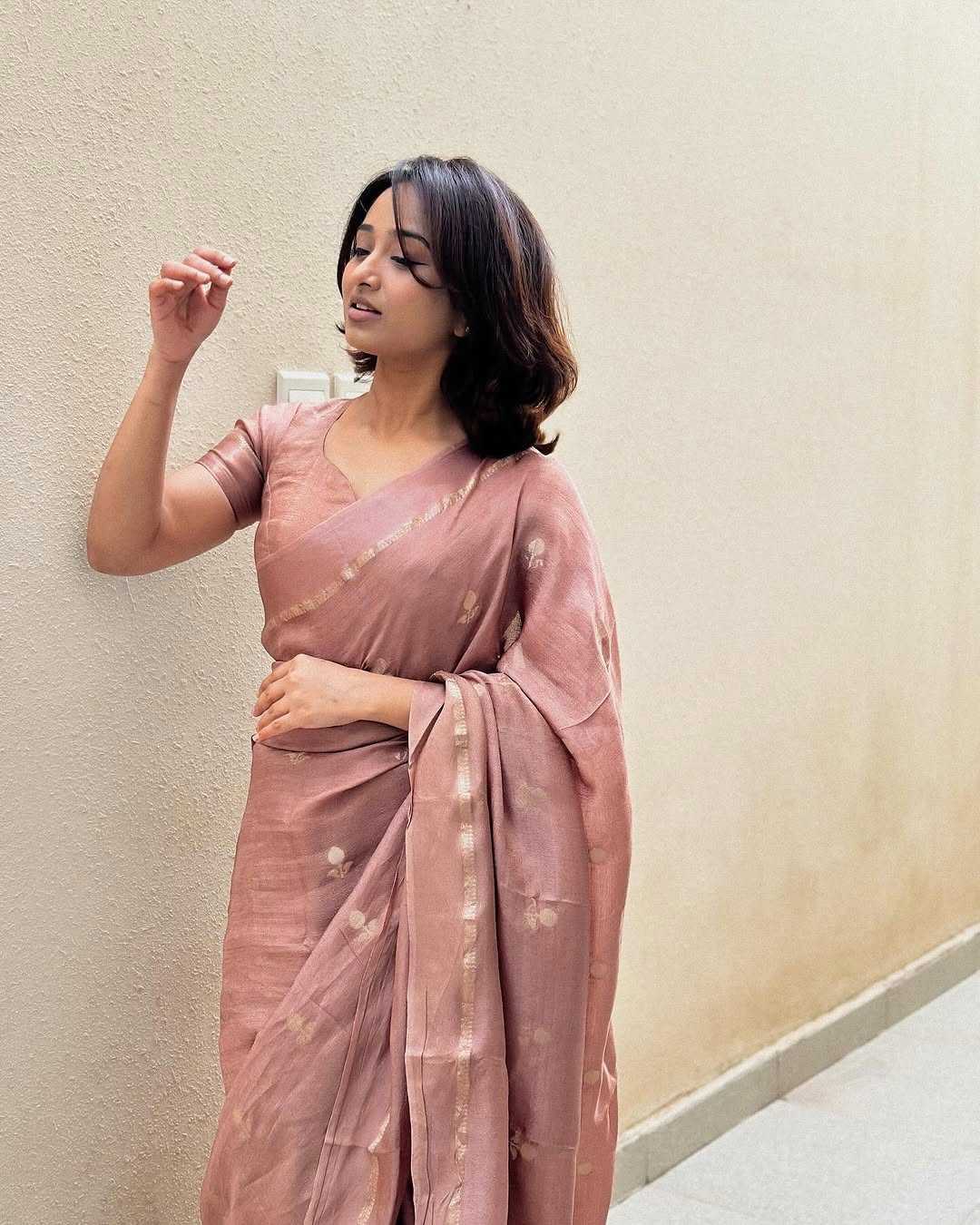 Viscose Jacquard Saree