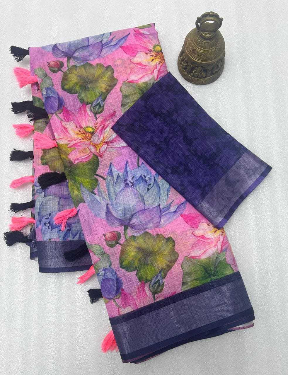 Linen Printed Saree in Light Pink