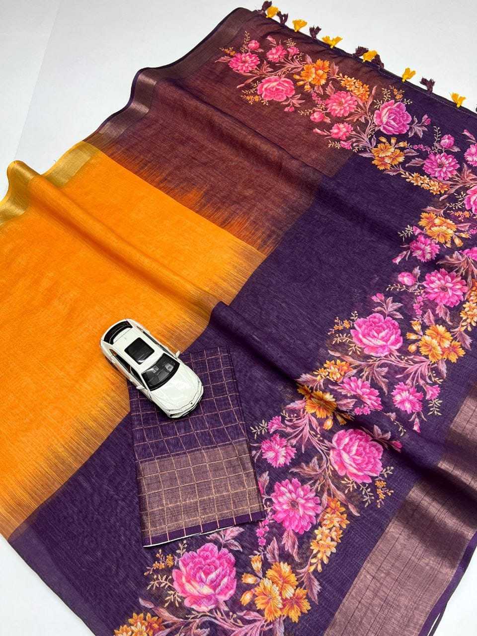 Linen Printed Saree in Pink