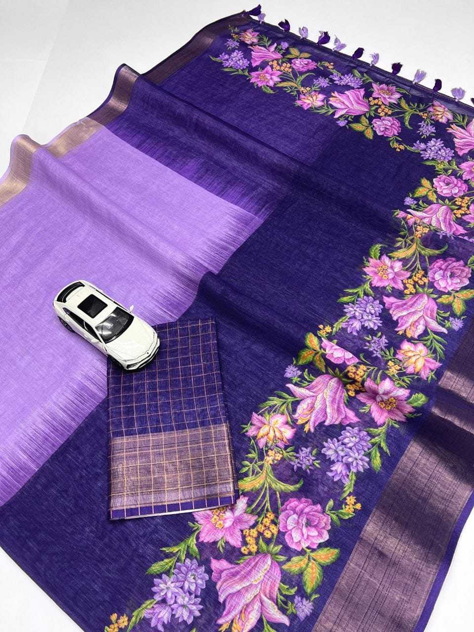 Linen Printed Saree in Pink